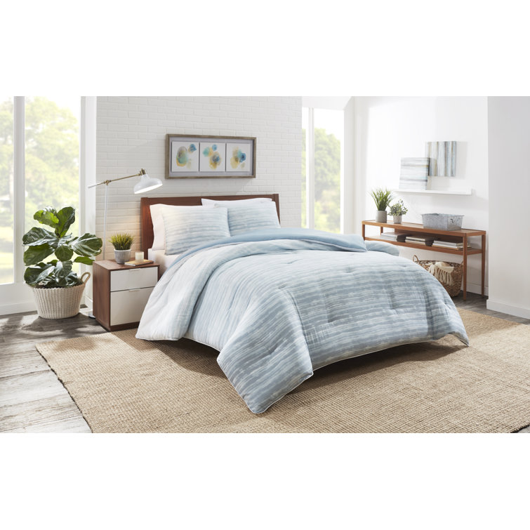 Highland Dunes Rascon Microfiber Reversible Comforter Set & Reviews